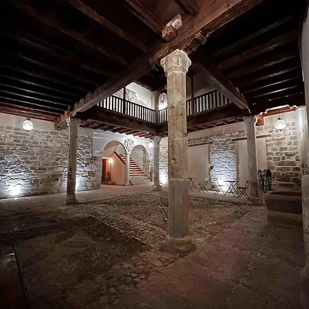 Casa Del Capitan Medina